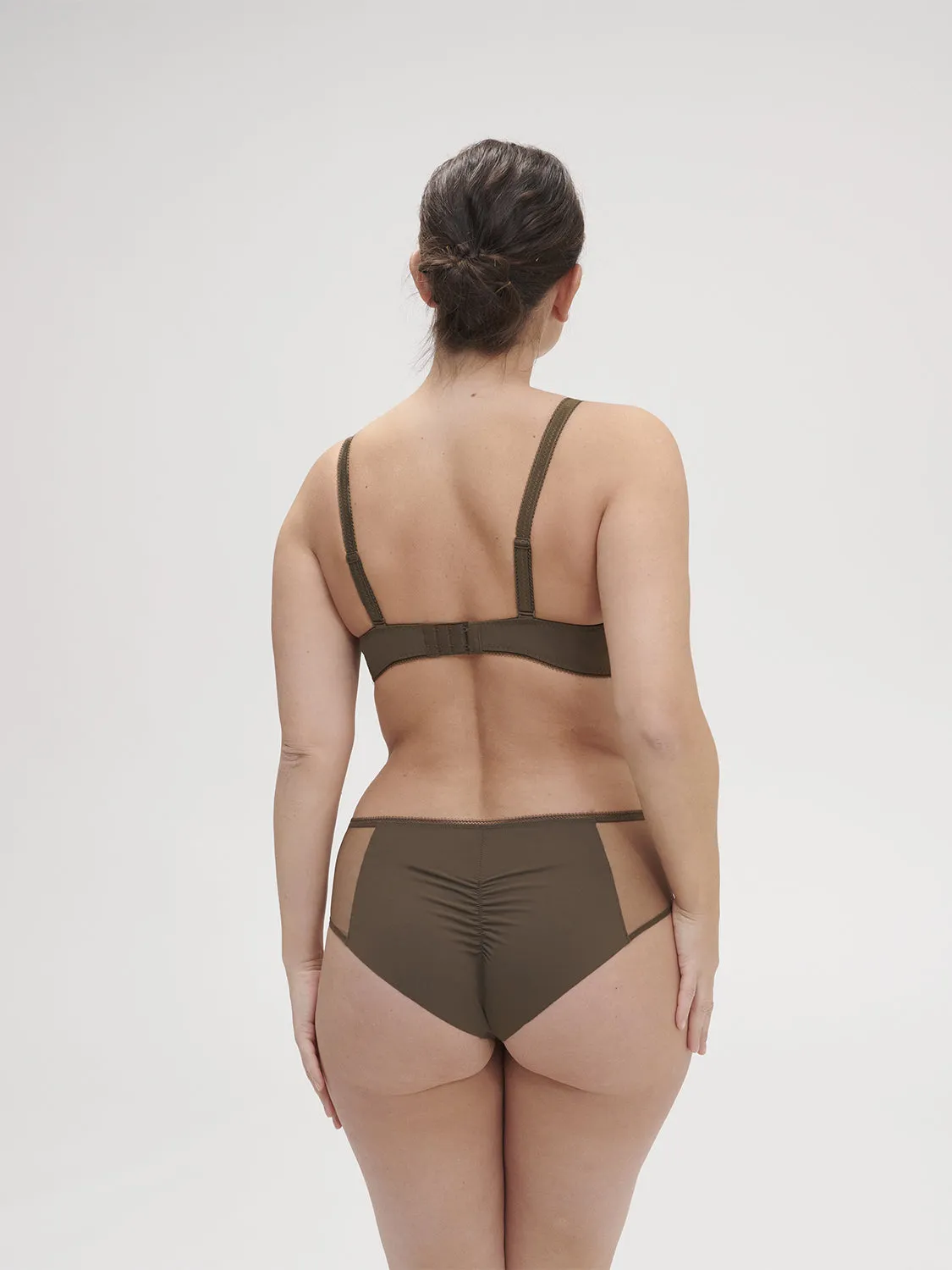 Amazone Full Coverage Plunge - Nomad Green