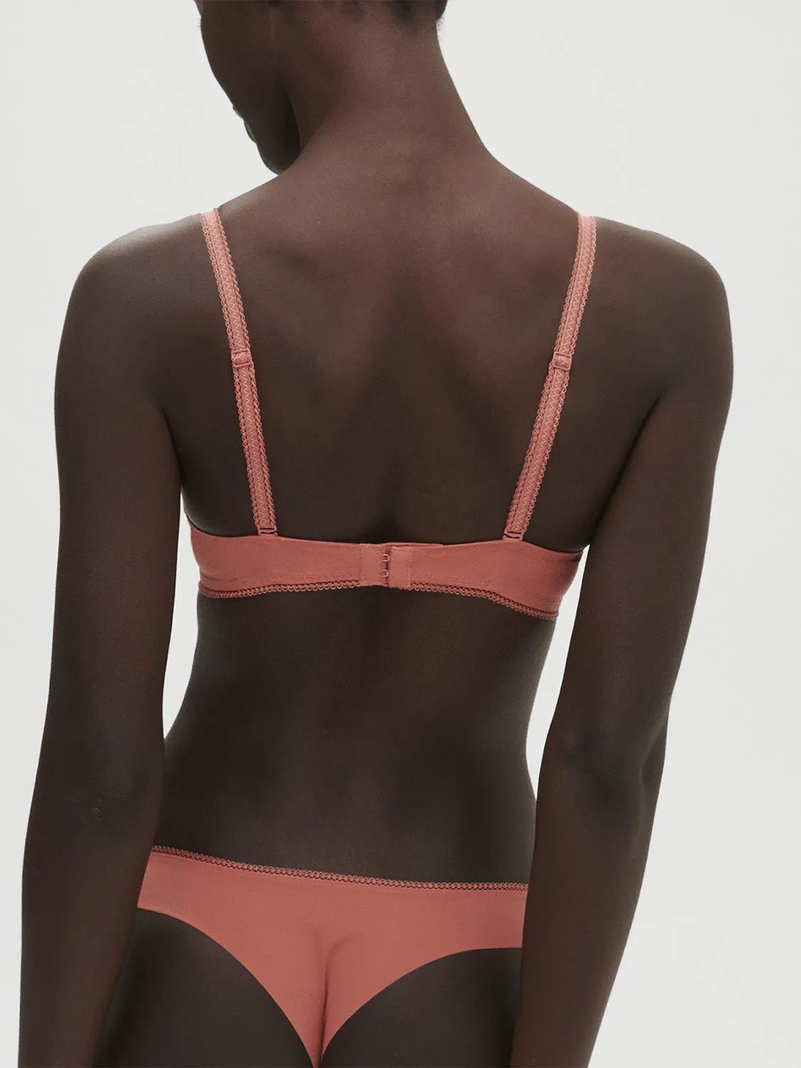 Amazone Sheer Demi - Texas Pink