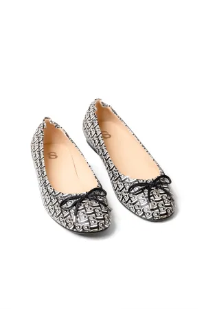 Bimu Flat Shoes - Black