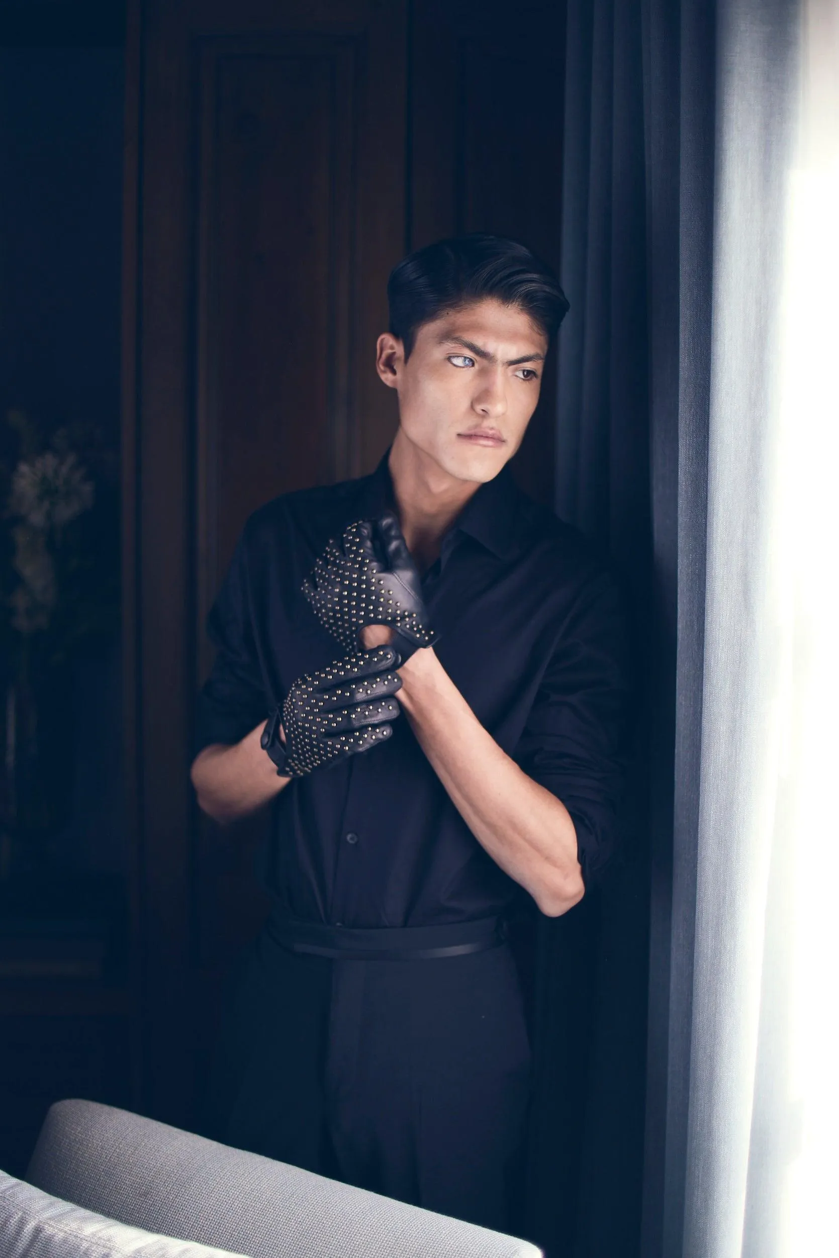 Men's Leather Studded Driving Glove