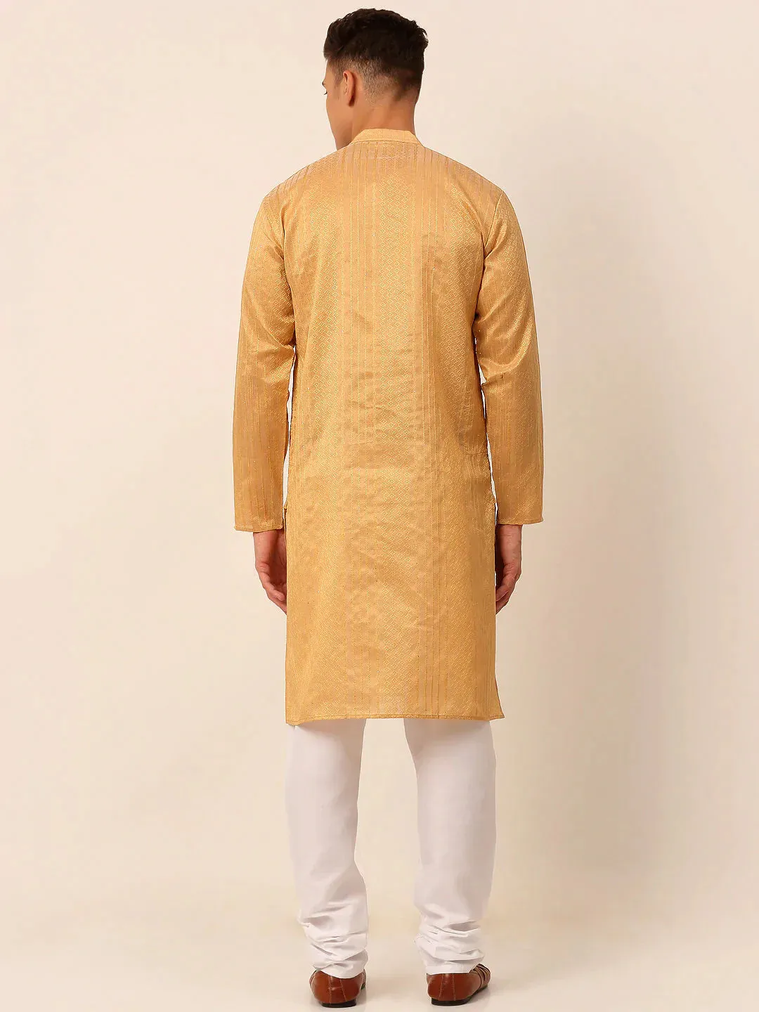 Men'S Silk Blend Sequence Embroidered Kurta Pyjama Set