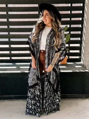 Paisley Dream Paisley Tapestry Free Flow Kimono - Black