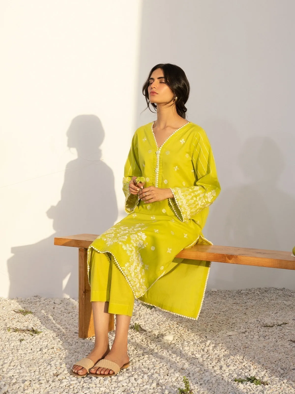Pret 2Pc Embroidered Cambric Shirt Trouser - EWTKE22-68289ST
