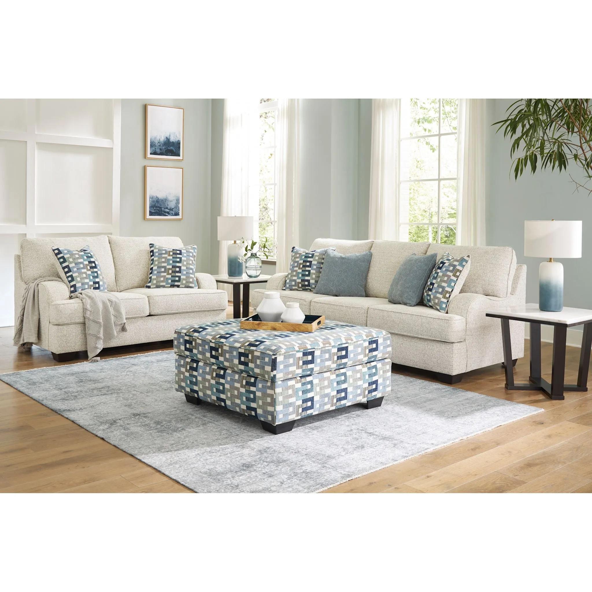 Valerano Loveseat - Parchment