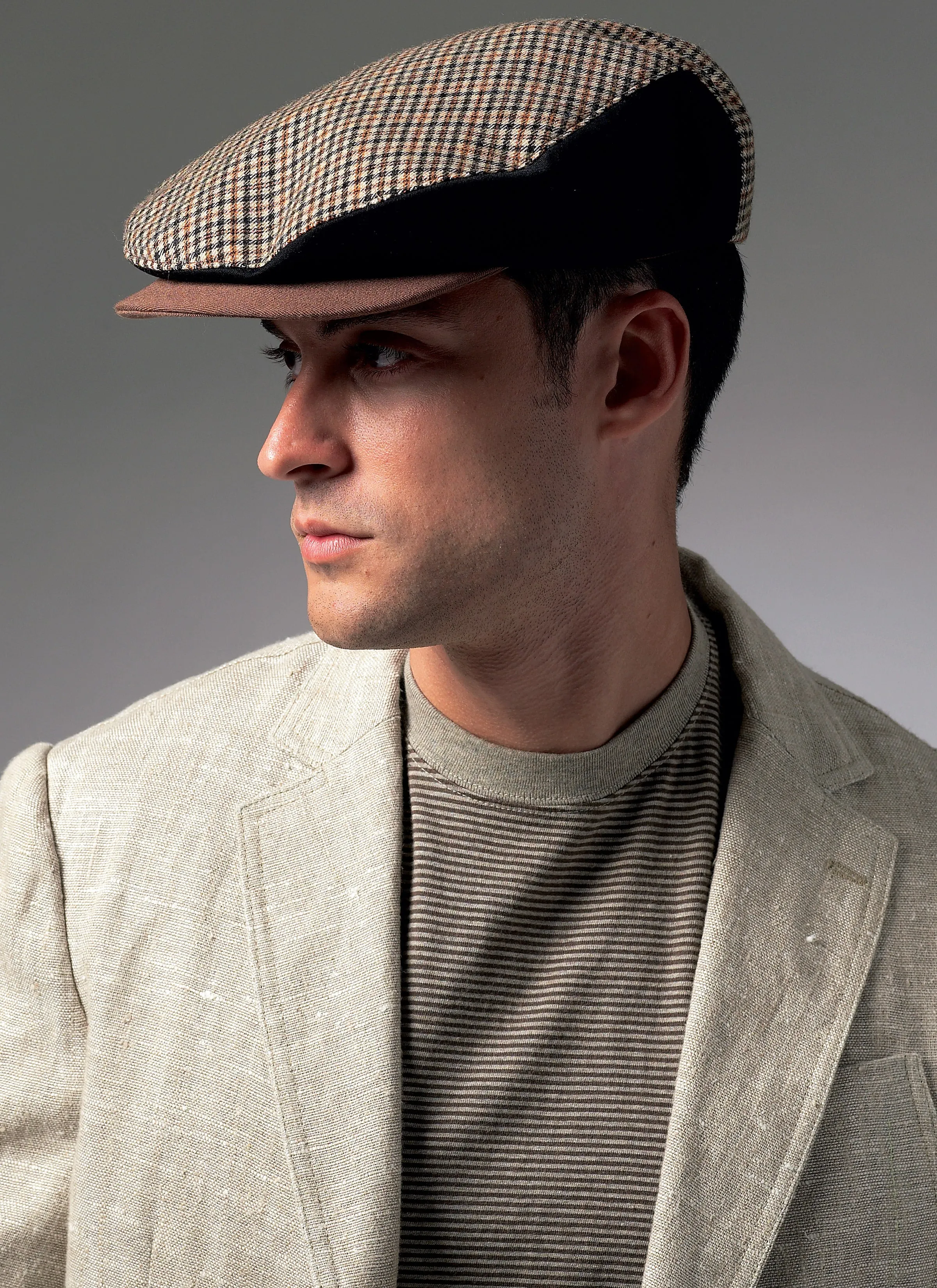 Vogue Sewing Pattern 8869 Men's Hats