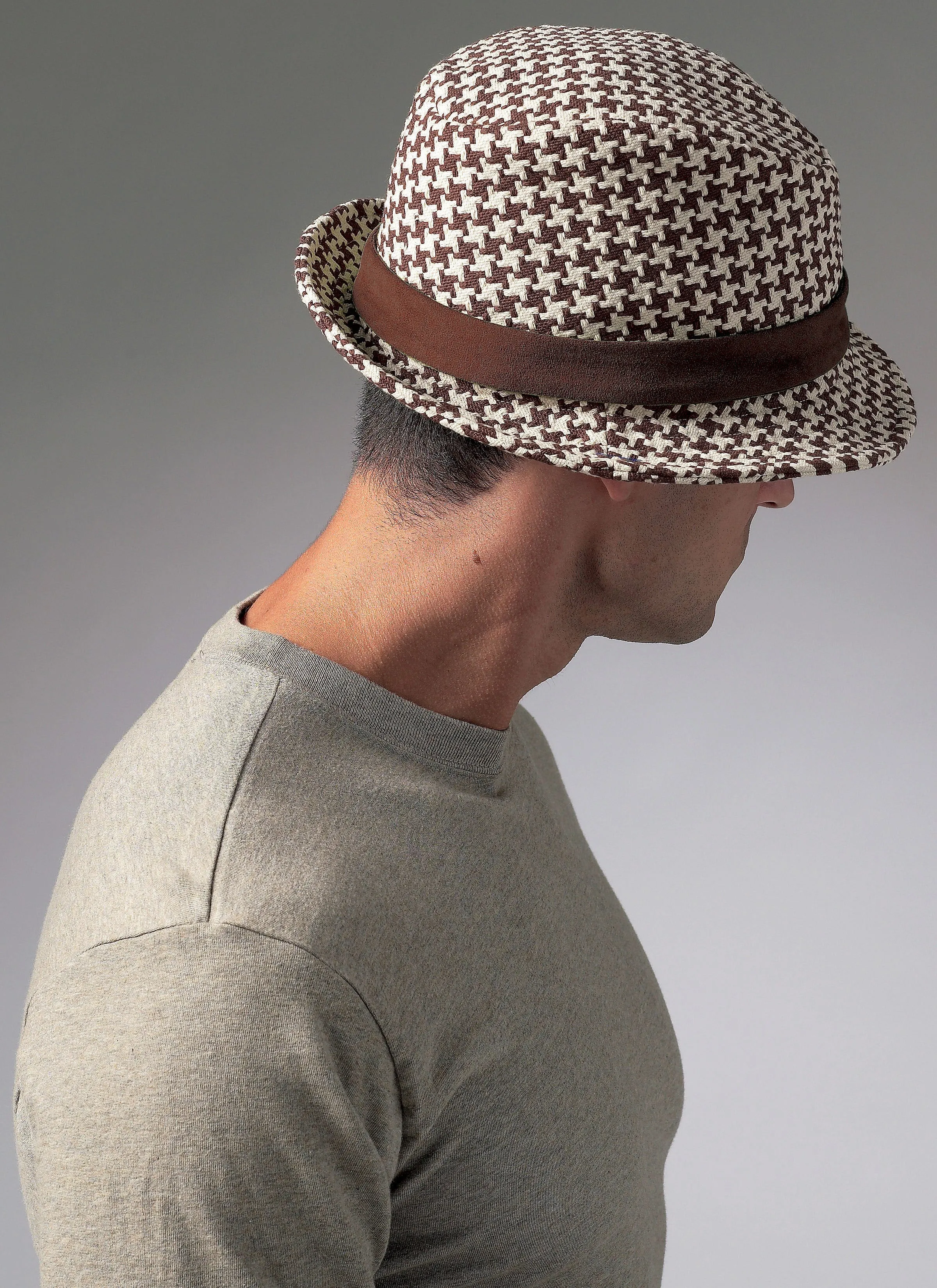 Vogue Sewing Pattern 8869 Men's Hats